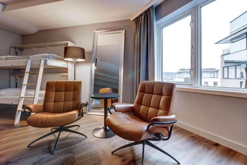 Family Room (2 Adults + 2 Children) image 4