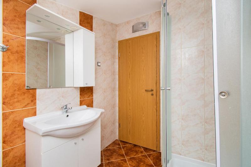 Apartment Tommy - image 15