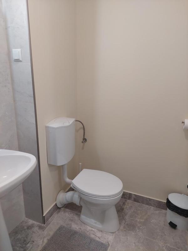 Double Room with Balcony image 3