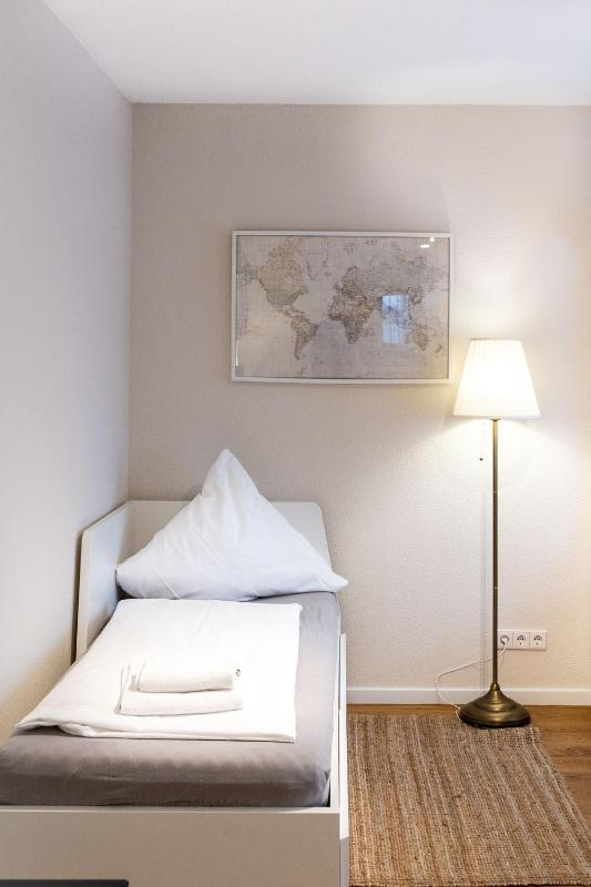 Classic Triple Room image 4