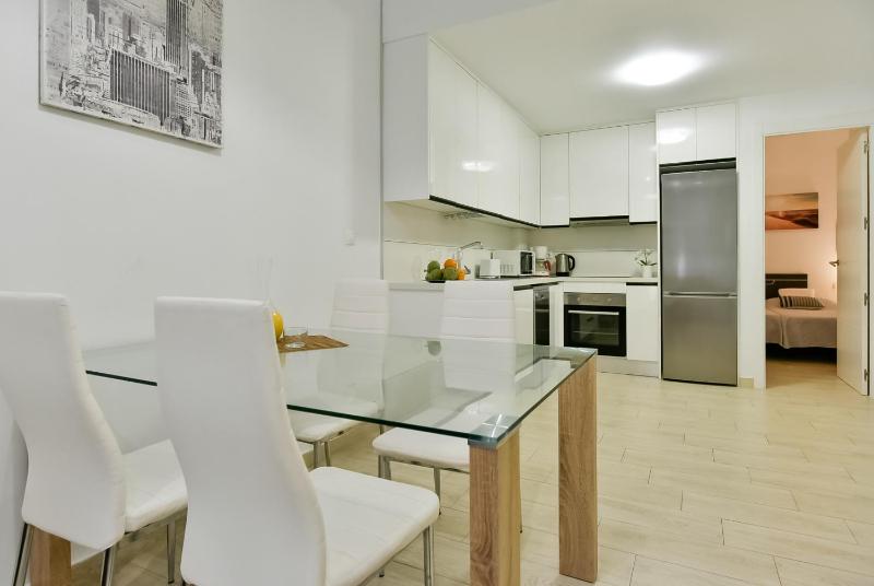 010 New Beach Apartment - Alicante Holiday - image 28