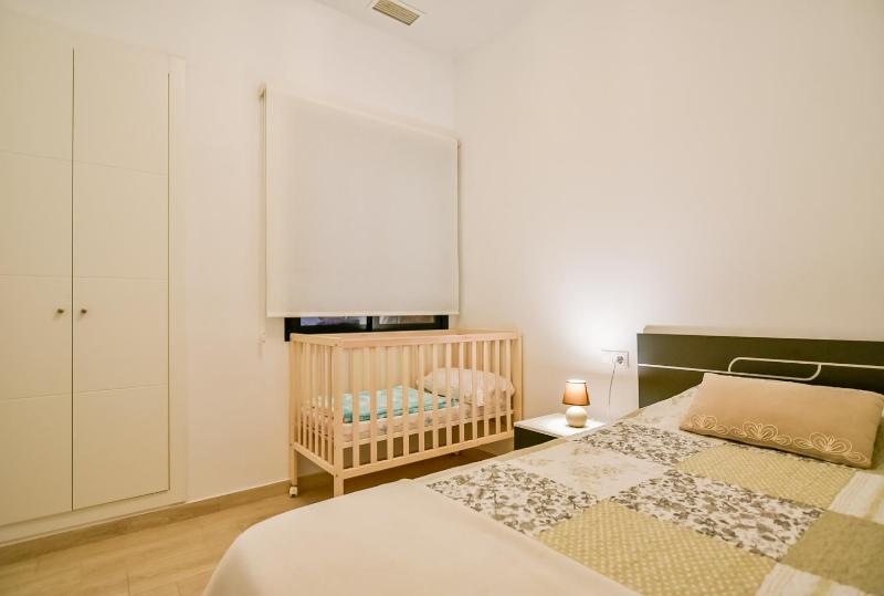 010 New Beach Apartment - Alicante Holiday - image 4