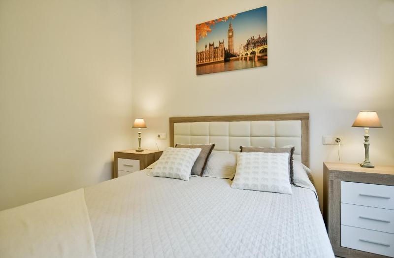 010 New Beach Apartment - Alicante Holiday - image 2
