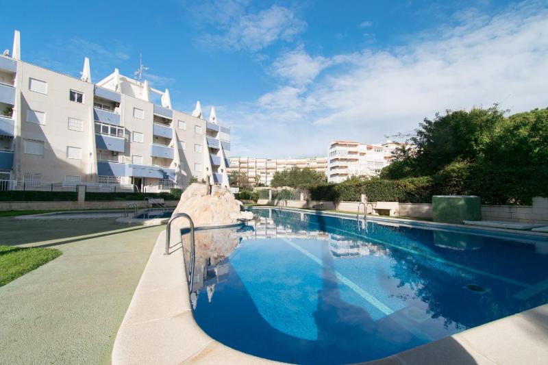 010 New Beach Apartment - Alicante Holiday - image 9