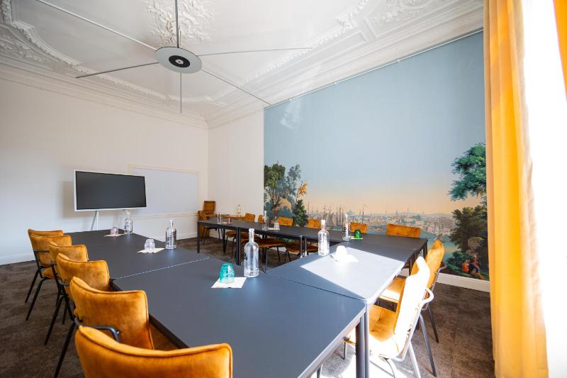 Berti Hotel - Mulhouse Centre Gare - image 29