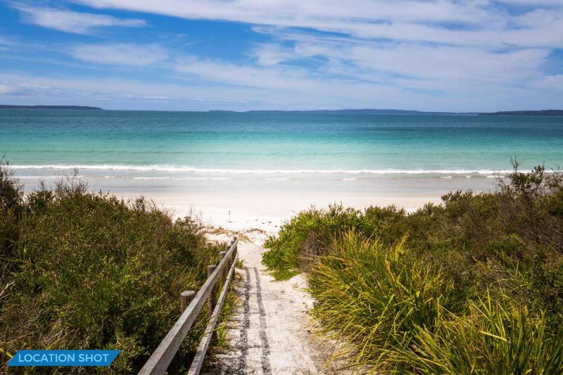 Peppertree Jervis Bay Pet Friendly Beachfront with Sea Views - image 10