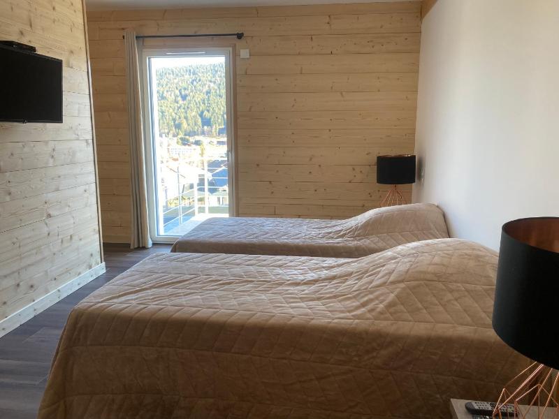 Chalet Jersey - image 10
