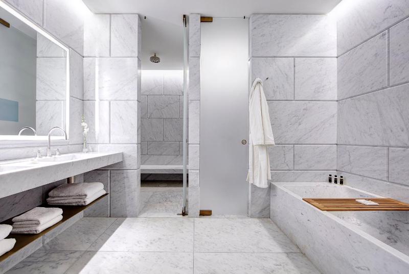 Junior Suite image 2
