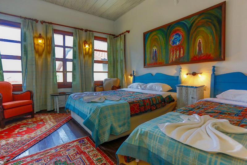 Atelya Art Hotel - image 12