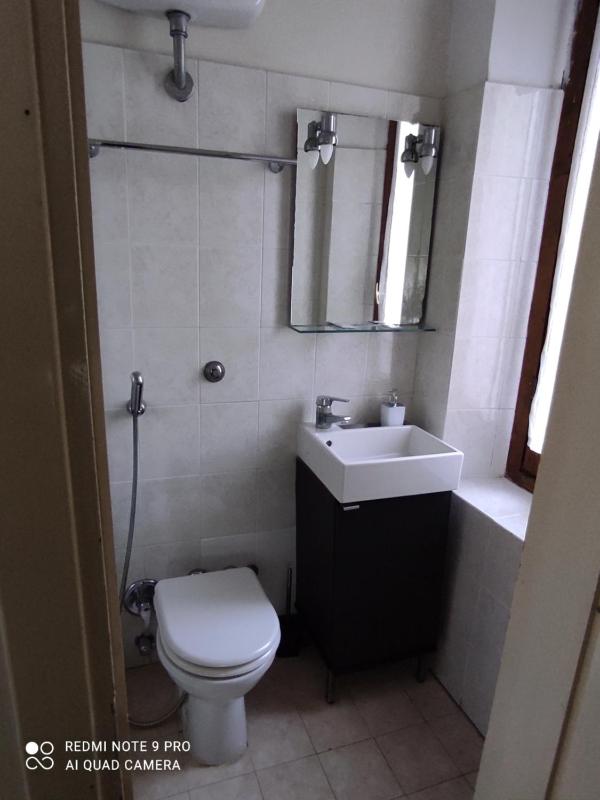 Economy Double Room image 4