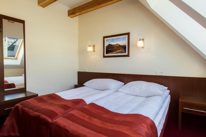 Standard Double Room image 2