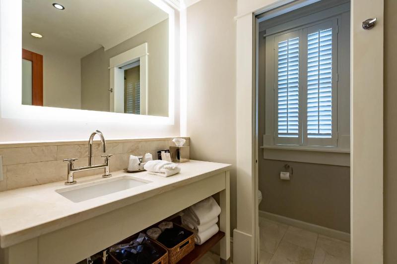 The Pearl Hotel - image 39