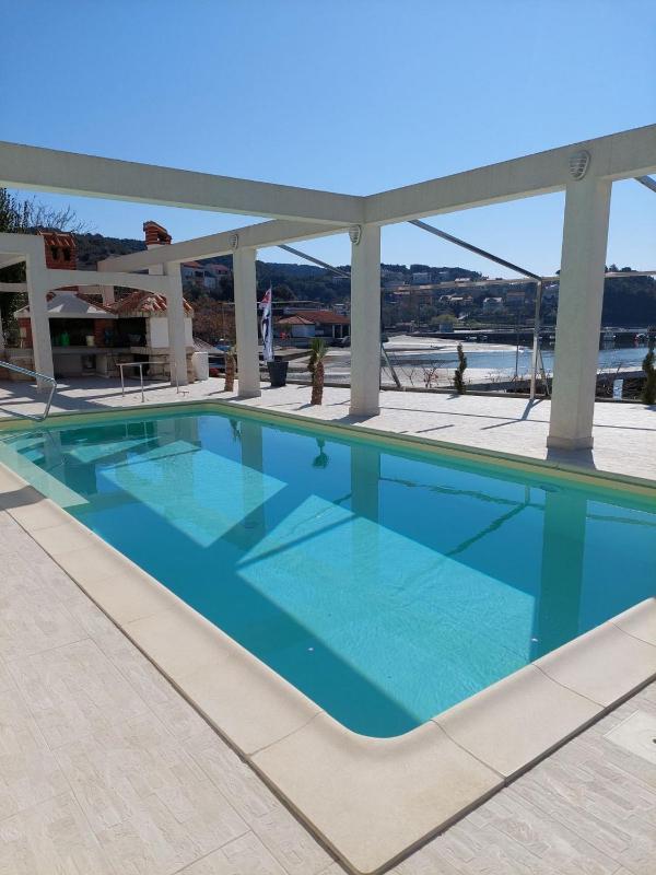 Apartment Marta - One Bedroom apartment with sea view - image 16