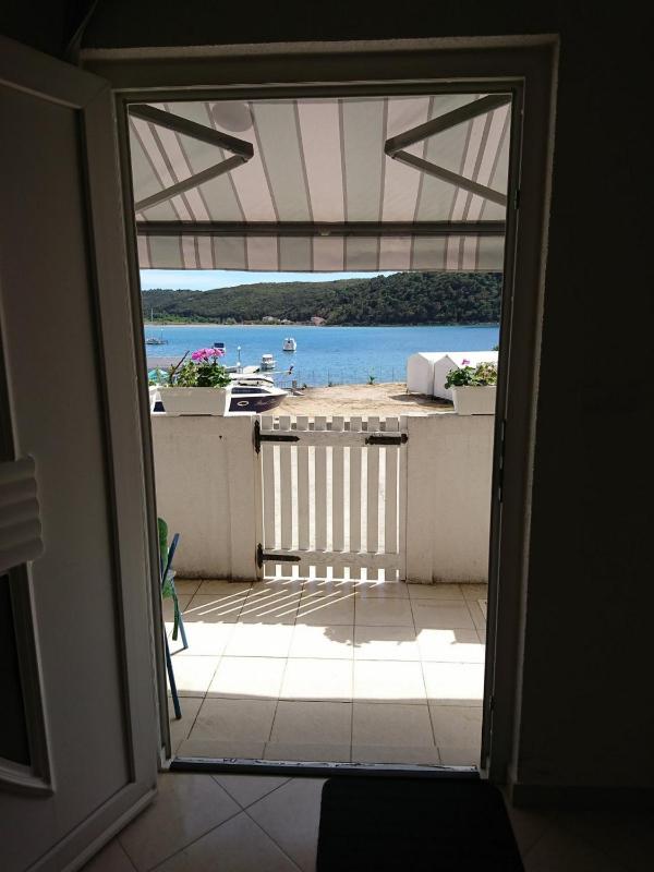 Apartment Marta - One Bedroom apartment with sea view - image 11