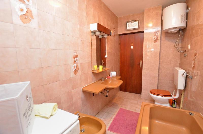 Two-Bedroom Apartment Standard image 3