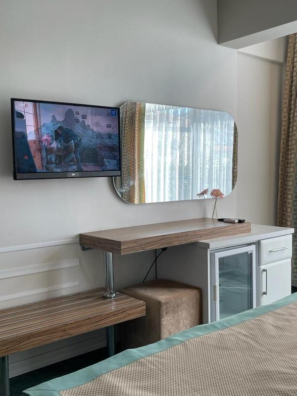 Superior Double or Twin Room with Garden View image 2