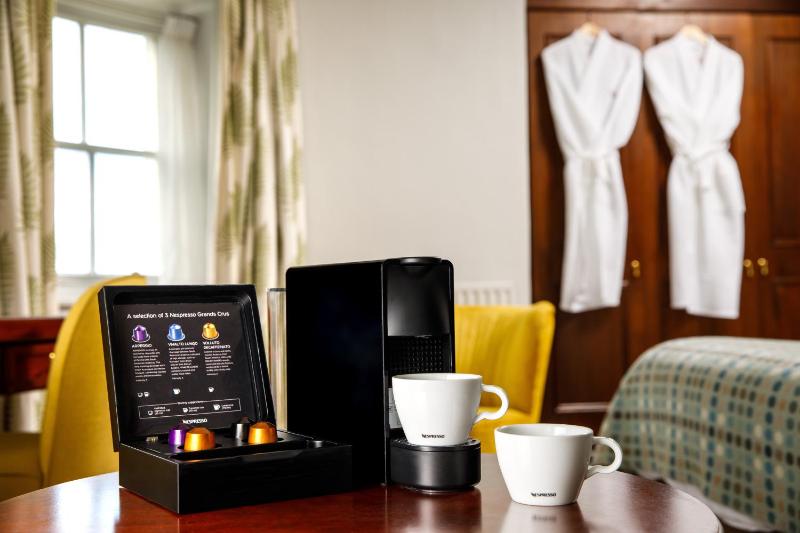 Superior Suite image 3