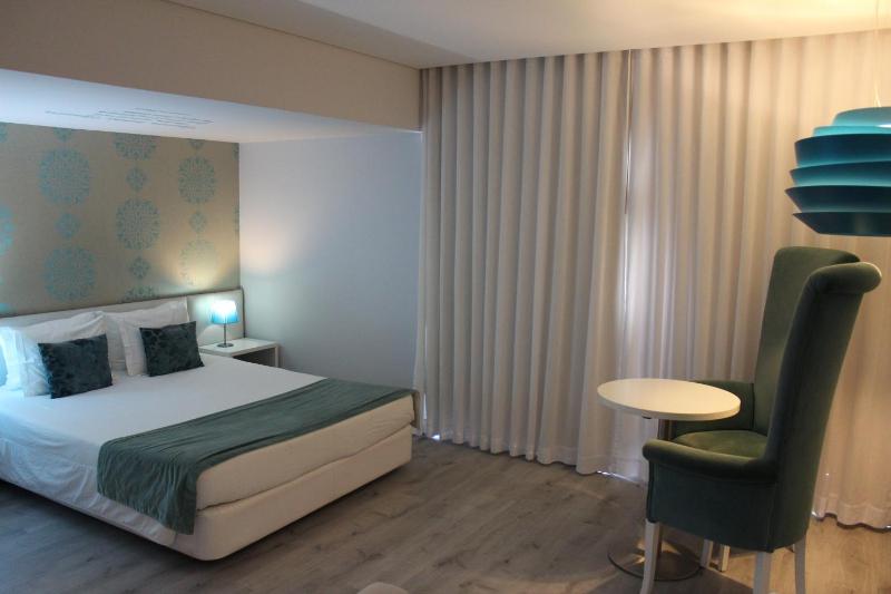 Special Offer - Superior Double Room with Romantic Package image 3