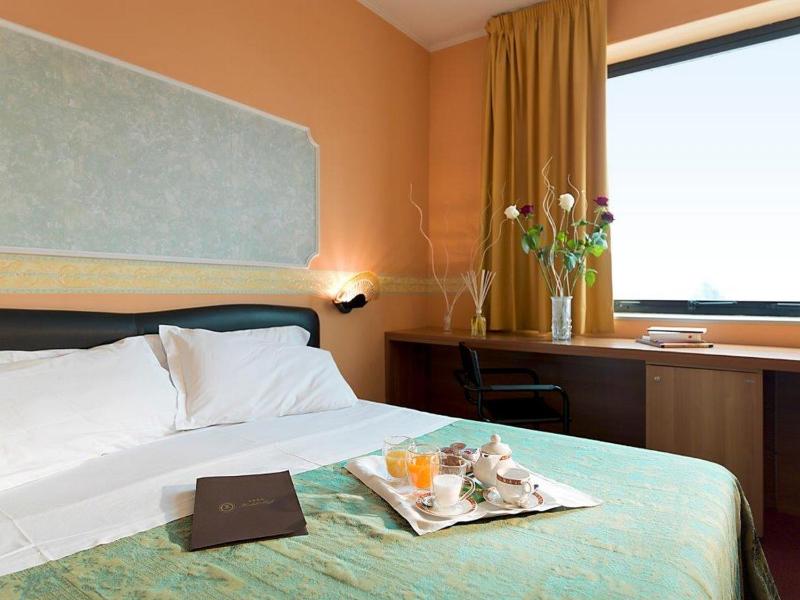 Suite image 1