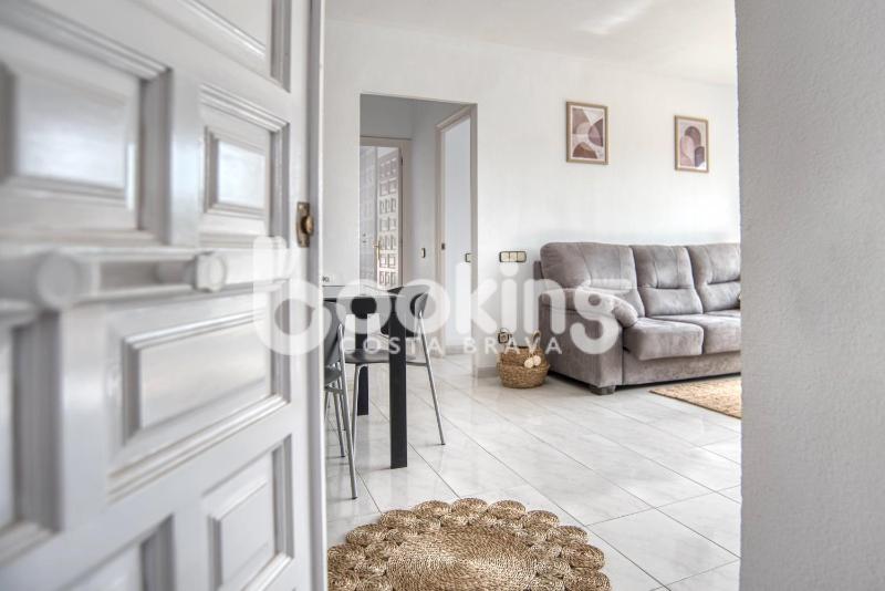 Blanco Apartament per 6 persones a 5 minuts de la Platja Gran - image 33