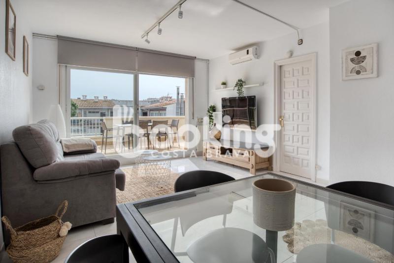 Blanco Apartament per 6 persones a 5 minuts de la Platja Gran - image 28