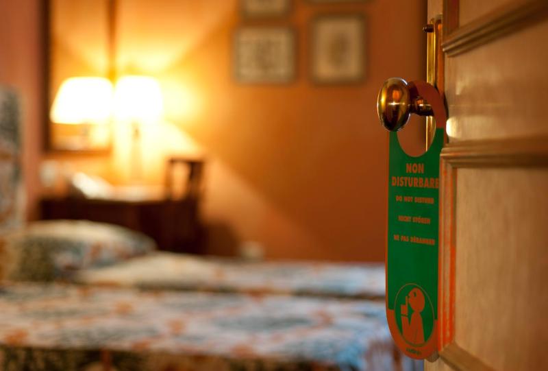 Superior Double Room image 2