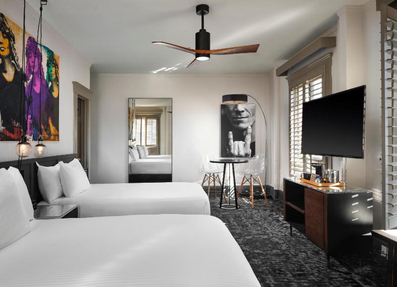 The Barnes San Francisco Tapestry Collection by Hilton - image 9
