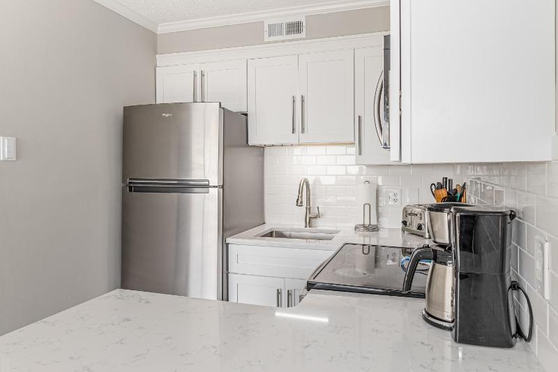 CB23 Beach Haven - image 26