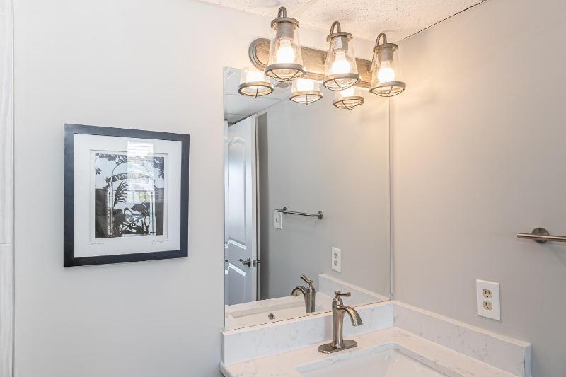 CB23 Beach Haven - image 23