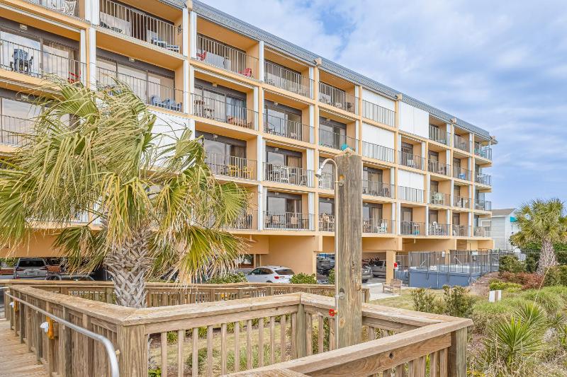 CB23 Beach Haven - image 28