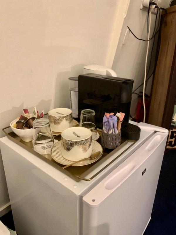 Standard Double Room image 2