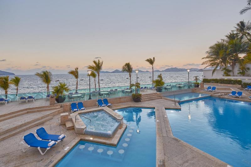 Copacabana Beach Hotel Acapulco - image 24