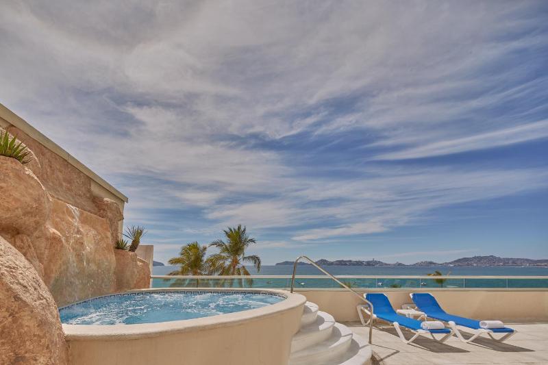 Copacabana Beach Hotel Acapulco - image 13