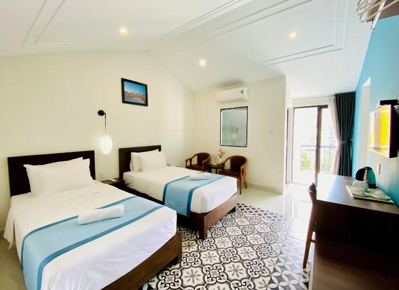 Grand Holiday Hoian Villa - image 4