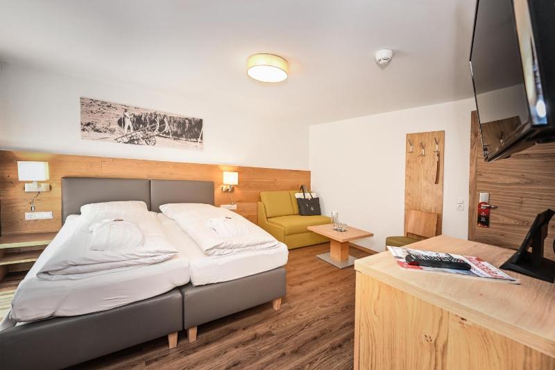 Family Room with Two Separate Bedrooms image 1