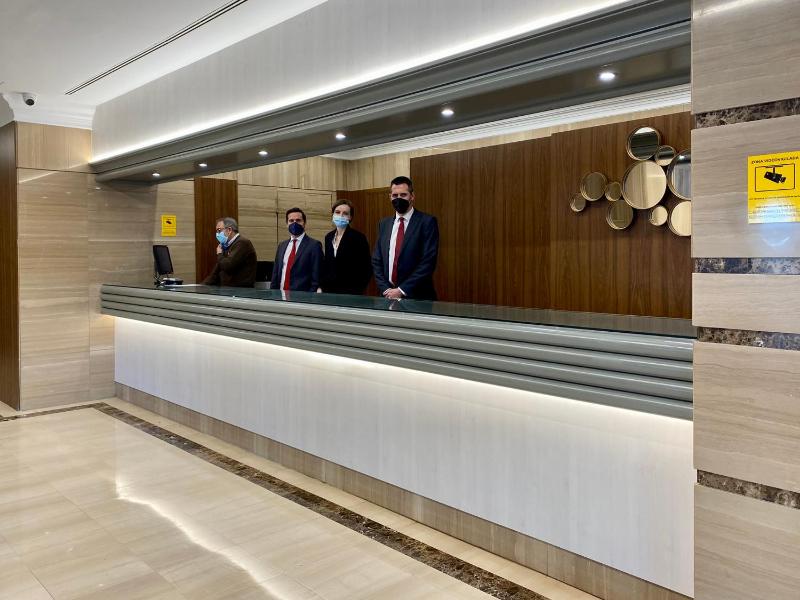 Hotel Derby Sevilla - image 11
