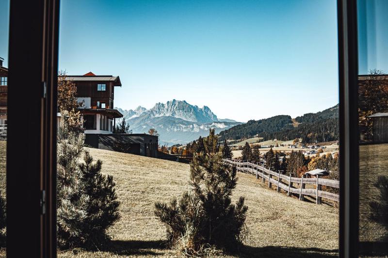 Three-Bedroom Chalet image 4
