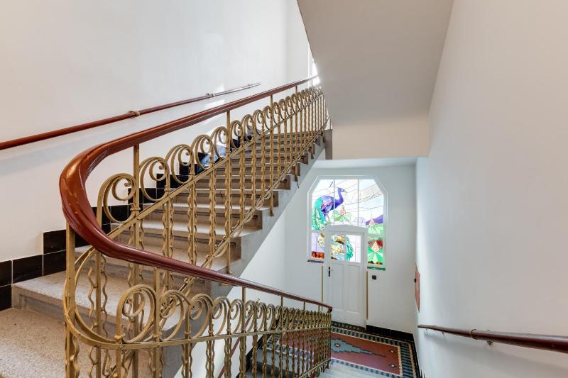 Luxury Riverside Apartments In The Center Of Prague - image 3