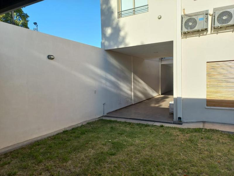 DEPARTAMENTOS MORENO - image 4