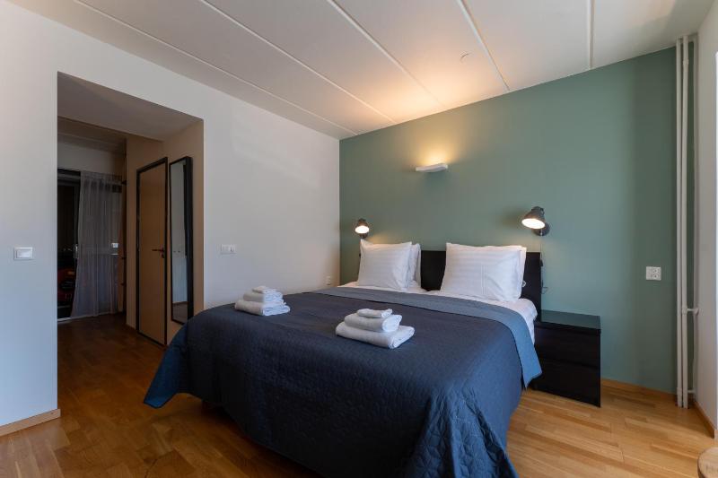 Deluxe Double Room image 3