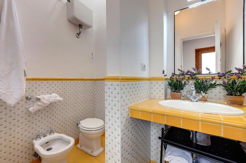 Maddalena Apartment by Mamo Florence - image 11