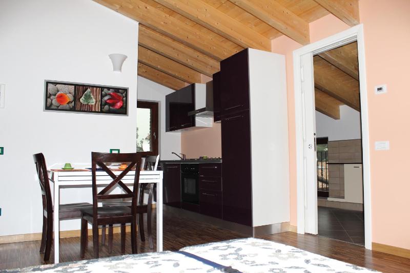 Studio (2 Adults) with Garden View image 3