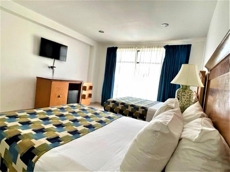 Hotel Embajadores - image 6