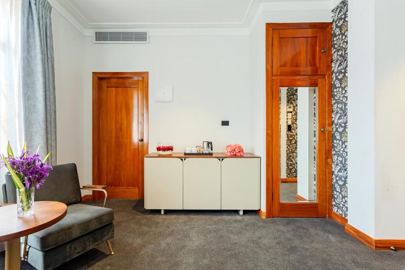 Wigram Hotel - image 45