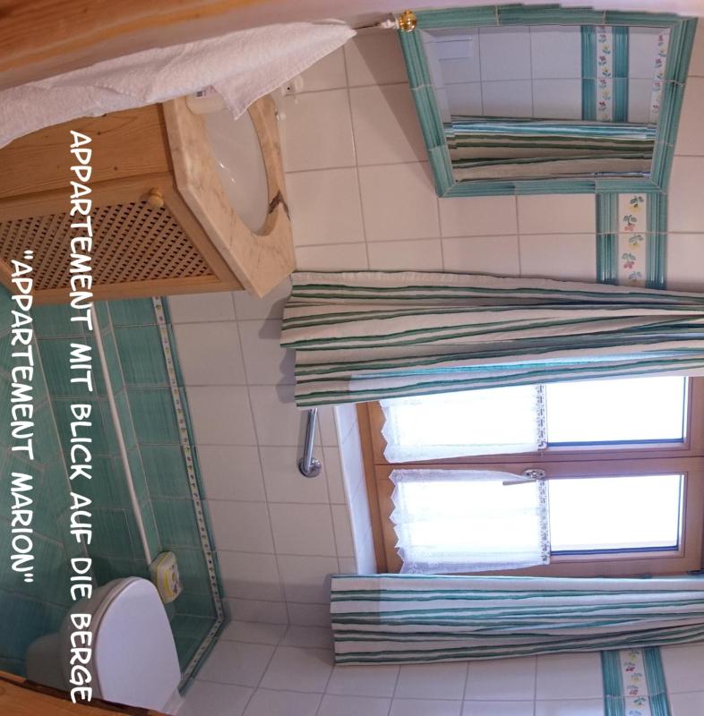 Apartment with Mountain View image 1