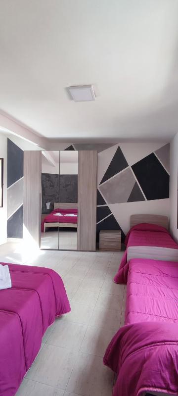 Triple Room with Private Bathroom image 1