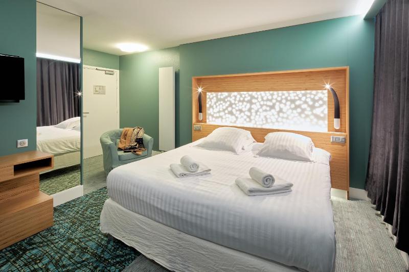 Triple Room image 2