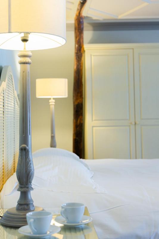 Superior Double Room image 3