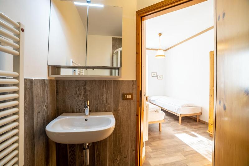 Two-Bedroom Apartment image 4