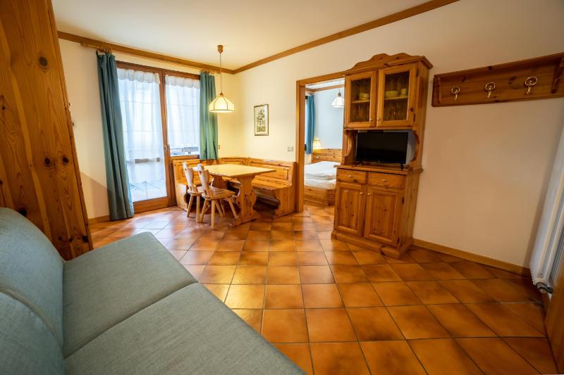 One-Bedroom Apartment image 1